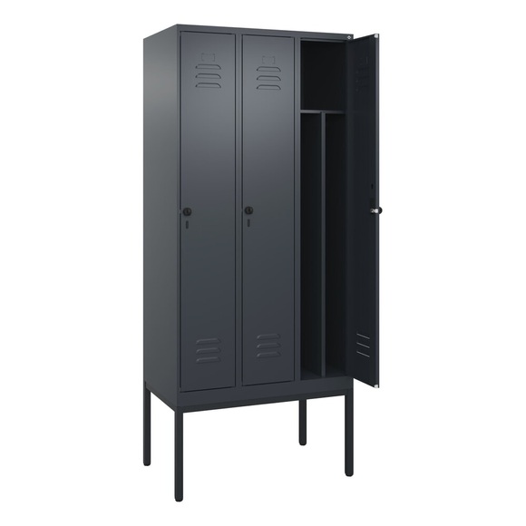 C+P Spind Classic PLUS, Gestell, 3 Abteile, HxBxT 2.120 x 900 x 500 mm, anthrazitgrau, anthrazitgrau, für Vorhängeschloss, mit Mitteltrennwand