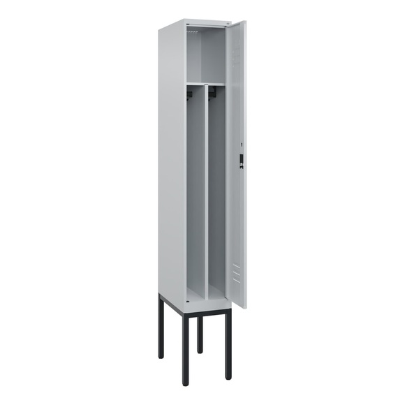 C+P Spind Classic PLUS, Gestell, 1 Abteil, HxBxT 2.120 x 300 x 500 mm, lichtgrau, lichtgrau, Zylinderschloss, mit Mitteltrennwand