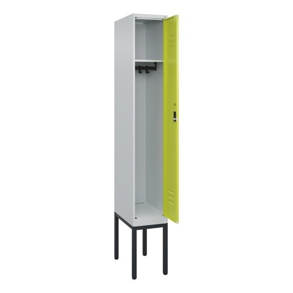 C+P Spind Classic PLUS, Gestell, 1 Abteil, HxBxT 2.120 x 300 x 500 mm, lichtgrau, clowngrün, Zylinderschloss, ohne Mitteltrennwand