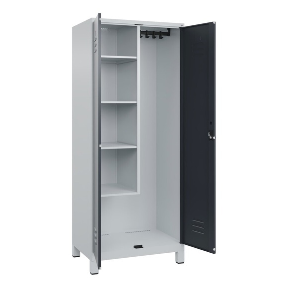 C+P Putzmittelspind Classic PLUS, 1 Abteil, Trennwand mittig, verkürzt, lichtgrau / grau, B 800 mm, mit Füßen, Drehriegel