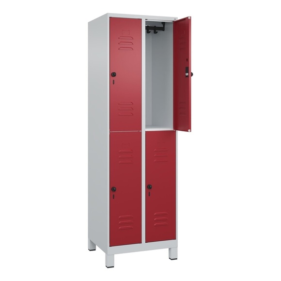 C+P Doppelstock-Spind Classic PLUS, Füsse, 2 Abteile, HxBxT 1.950 x 600 x 500 mm, lichtgrau, rubinrot, 4 Fächer, für Vorhängeschloss