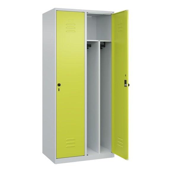 C+P Spind Classic PLUS, 2 Abteile, HxBxT 1.850 x 800 x 500 mm, lichtgrau, clowngrün, für Vorhängeschloss, mit Mitteltrennwand