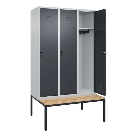 C+P Spind Classic PLUS Sitzbank, 3 Abteile, lichtgrau / grau, B 1200 mm, Sicherheits-Drehriegel, untergebaut, Buche-Hartholz