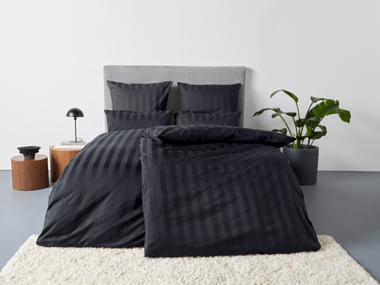 Leonique Bettwäsche »Malia«, (2 tlg.), Bettwäsche in Satin Qualität, zeitlose Bettwäsche