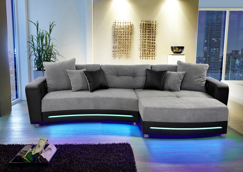 Jockenhöfer Gruppe Ecksofa, inklusive RGB-LED-Beleuchtung und Bluetooth-Soundsystem, Recamiere links oder rechts montierbar, inklusive loser Rücken- und Zierkissen, frei im Raum stellbar