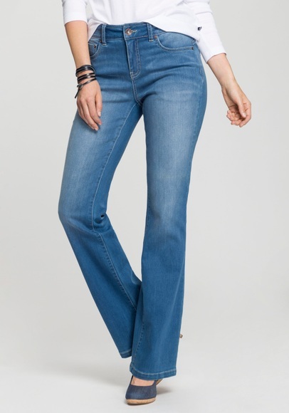 H.I.S Bootcut-Jeans »High-Waist«, Nachhaltige, wassersparende Produktion durch OZON WASH