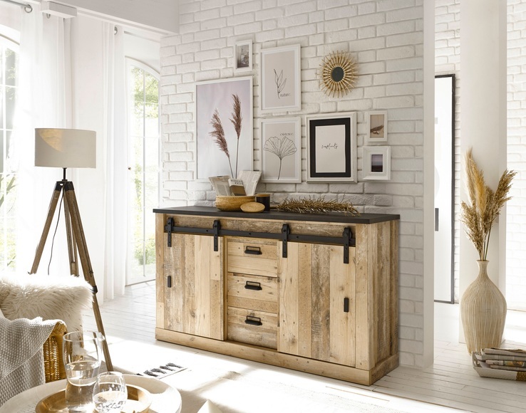 Premium collection by Home affaire Sideboard »SHERWOOD«, in modernem Holz Dekor, mit Scheunentorbeschlag und Apothekergriffen aus Metall, Breite 92 cm