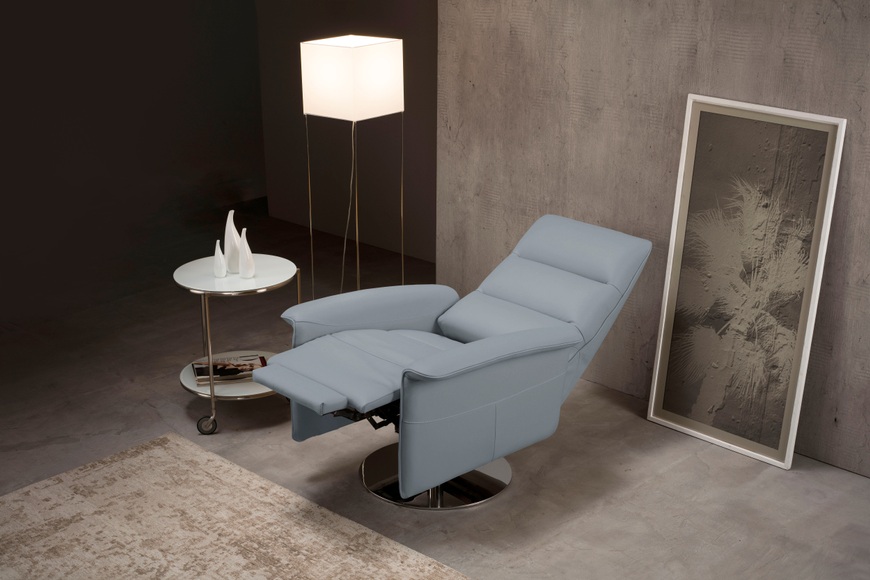 Egoitaliano Sessel »Kelly«, drehbar, manuelle Relaxfunktion mit Push-Back-Mechanismus