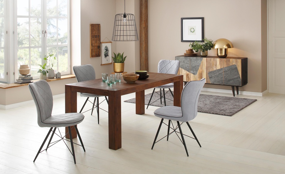 Home affaire Essgruppe »Gimbi«, (Set, 5 tlg.), bestehend aus 1 Esstisch aus massivem Holz und 4 Stühlen mit schönem Webstoff Bezug