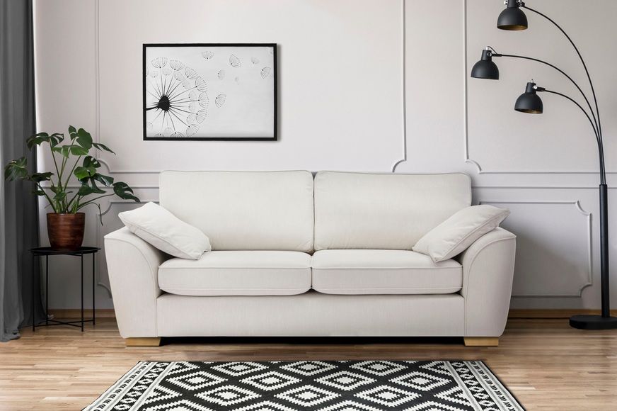 DELAVITA 3-Sitzer »Savoy«, gemütliches Sofa mit vielen Kissen, in 2 Bezugsqualitäten