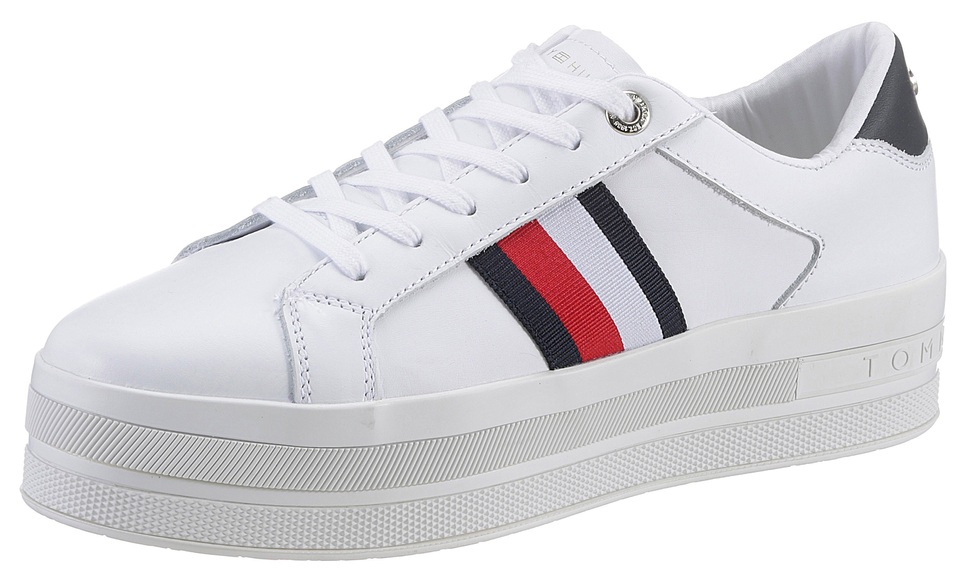 Tommy Hilfiger Plateausneaker »TH WEBBING FLATFORM CUPSOLE«, mit seitlichen Streifen
