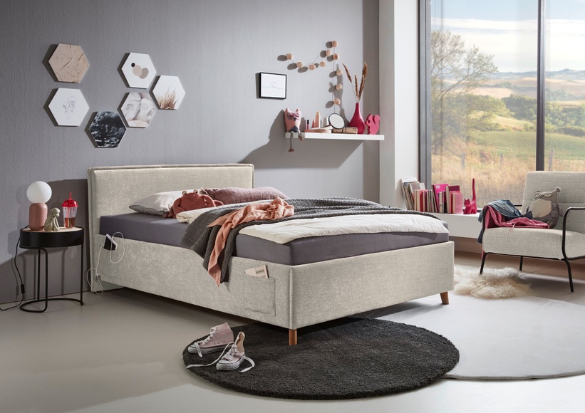meise.möbel Kinderbett »FUN«, Polsterbett wahlweise mit Bettkasten, Jugendbett inkl. USB-Anschluss