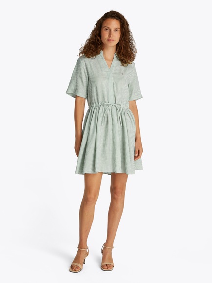 Tommy Hilfiger Hemdblusenkleid »ESS LINEN S/S SHORT DRESS«, mit Tunnelzug in der Taille, mit Rückenfalte,kühlendes Premium Leinen