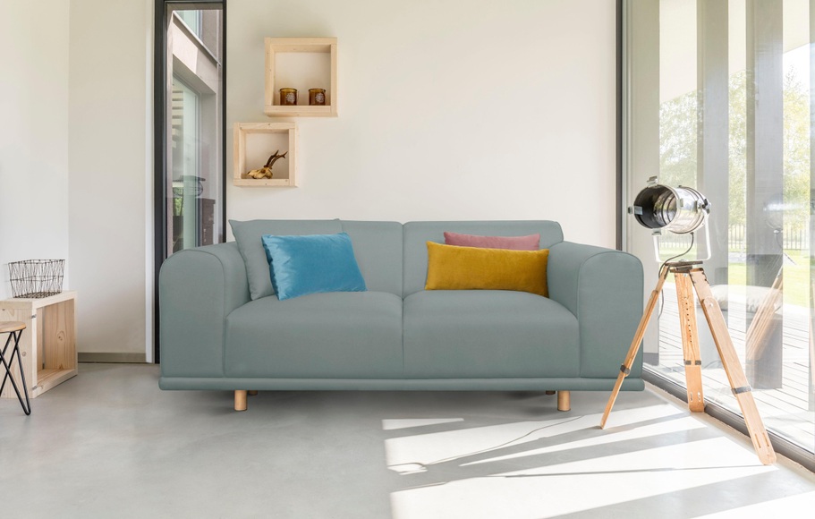 andas 2-Sitzer »Maroon«, in skandinavischem Design, mit losen Kissen