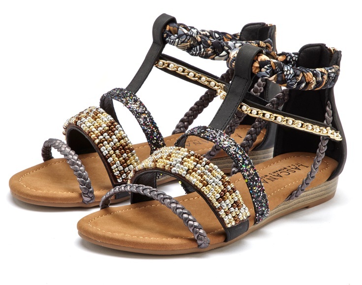 LASCANA Sandale, im Festival-Look mit aufwendiger Verzierung VEGAN