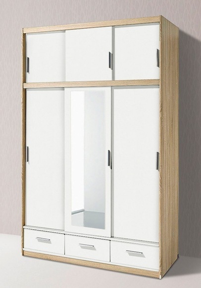 priess Kleiderschrank