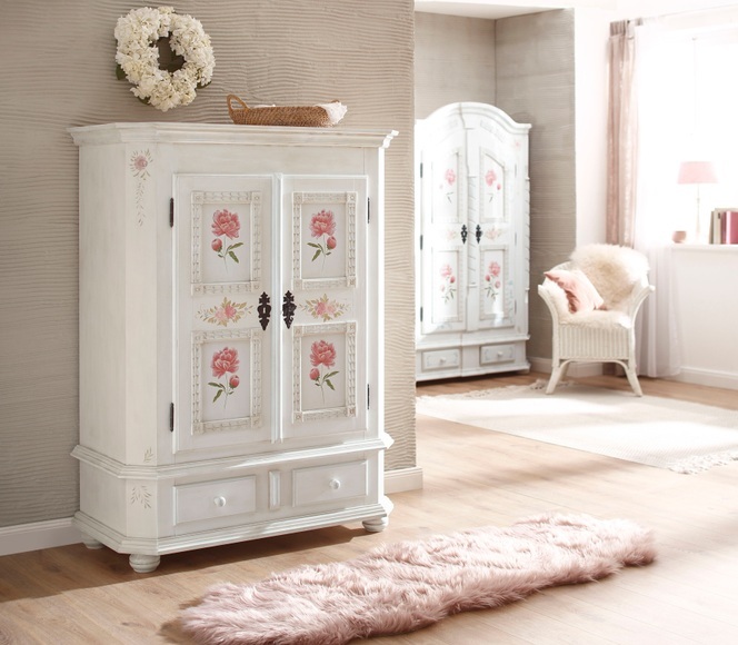 Premium collection by Home affaire Highboard »Taunus«, aus massivem Fichtenholz, mit schönem Blumenmuster auf den Türfronten, Breite 116 cm