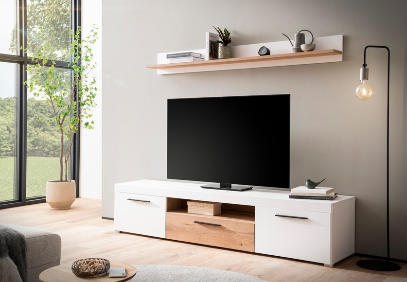 INOSIGN Wohnwand »Salerno, moderne Anbauwand, Wohnzimmer-Set, Weiss mit Eiche Evoke Dekor«, (Set, 2 St.), enthält Lowboard + Wandboard, Metallgriffe, 205 cm breit