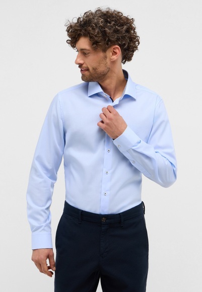 SLIM FIT Original Shirt in hellblau unifarben