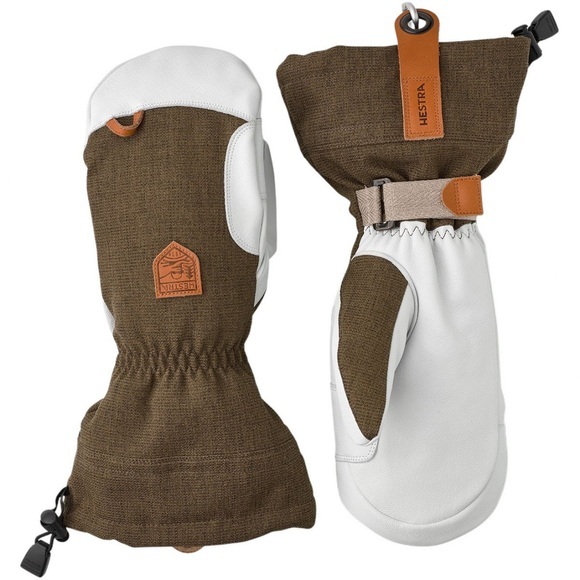 Hestra Army Leather Patrol Gauntlet Fäustlinge oliv 2021 10 Wintersport Handschuhe