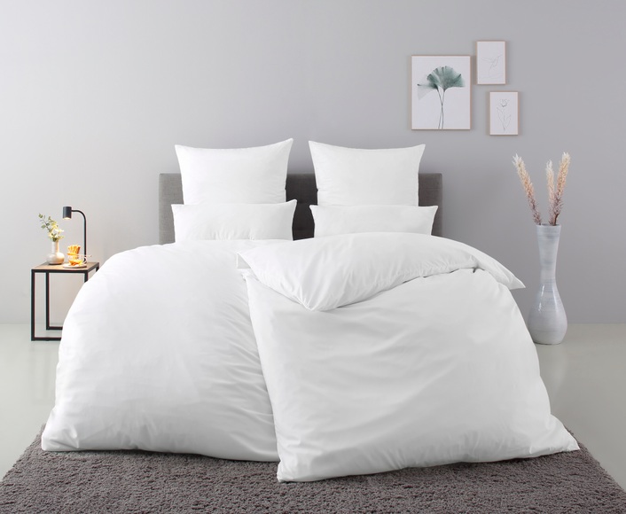 my home Bettwäsche »Desner«, (2 tlg.), Mikrofaser Qualität, Uni Design, 100% Polyester, Premium Qualität, soft, feinfädig, uni Design, Ökotex zertifiziert, Kissenbezug und Bettdeckenbezug mit Knöpfen ausgestattet, zeitlose uni Design