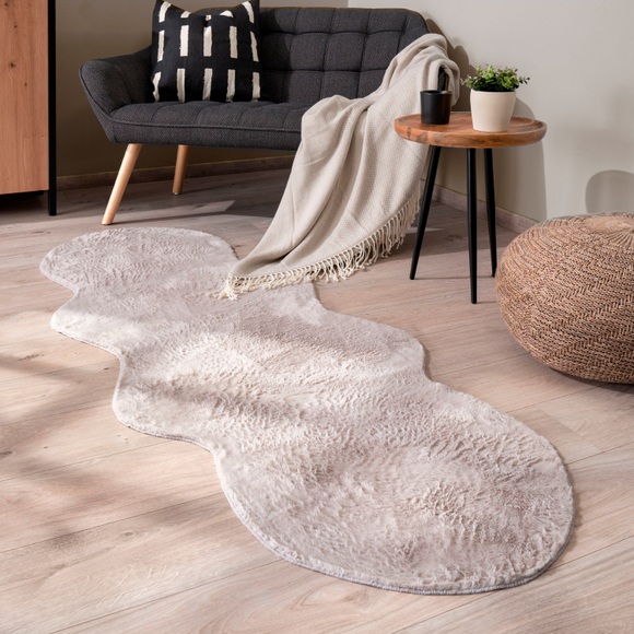 Paco Home Fellteppich »Pelt 640«, fellförmig, Kunstfell, Uni Farben, sehr weicher Flor