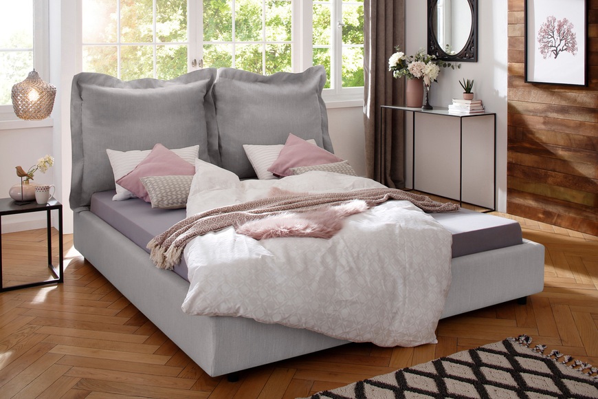 Home affaire Polsterbett »Lodano«, in Hussen-Optik und besonderem Design