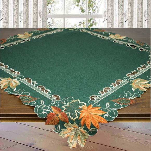 Delindo Lifestyle Mitteldecke »Herbstblatt«, gesticktes Design, blickdichter Stoff