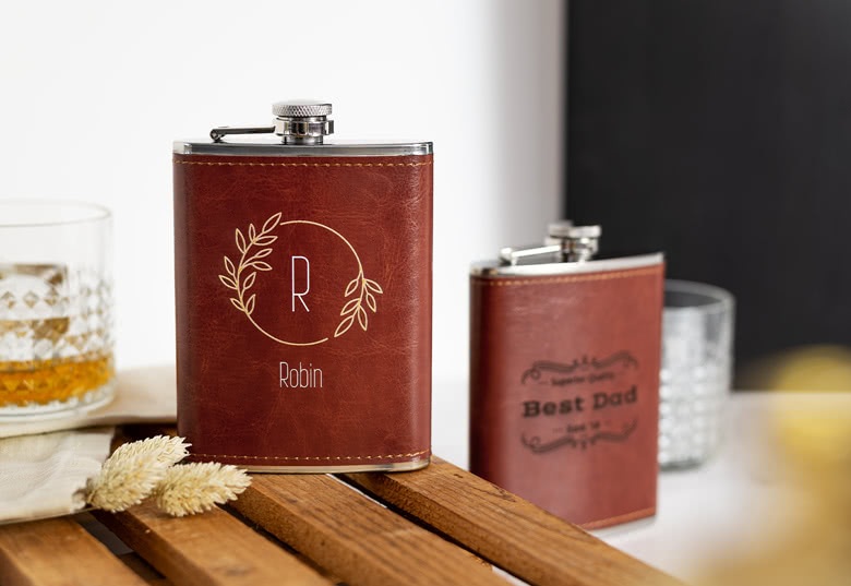 Personalisierter Flachmann mit Vollfarbdruck