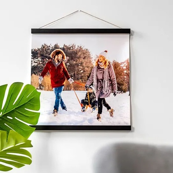 Fotoposter mit magnetischer Posterleiste 40 x 40 cm Schwarz