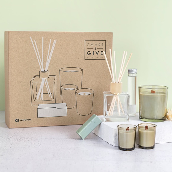 Wellness Geschenkset - Smart2Give mit Duftkerzen, Raumduft & Seife (Cotton Green) für die Frau oder Freundin