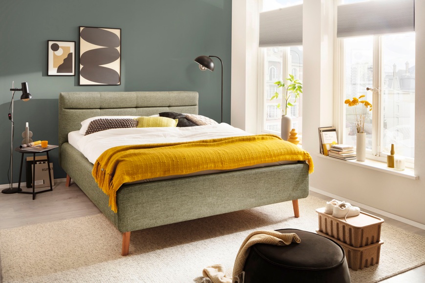 Bett LOTTE 180x200cm furniert / stoff grün