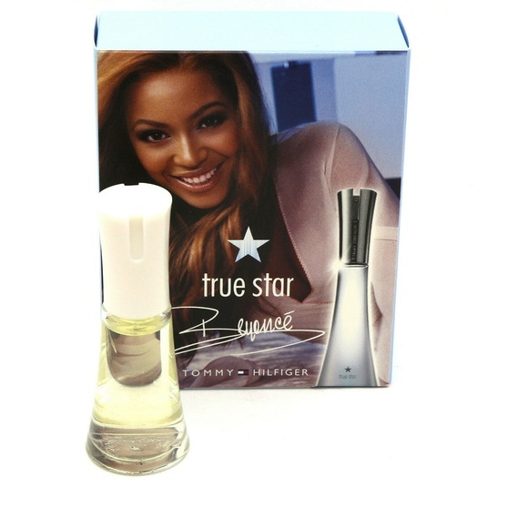 Tommy Hilfiger True Star Perfume For Women Mini Eau De Parfum Spray 5ml (0.16oz)