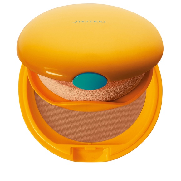 Shiseido Honey Tanning Compact Foundation SPF 6 12g