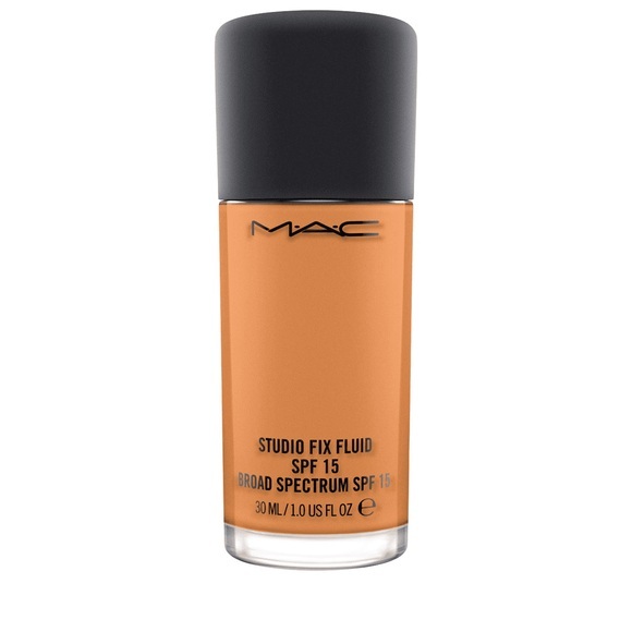 MAC NC46 Studio Fix Fluid SPF 15 Foundation 30ml