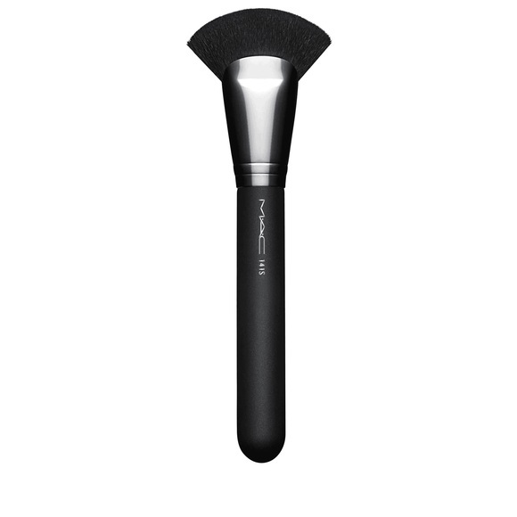 MAC #141 Synthetic Face Fan Brush Puderpinsel