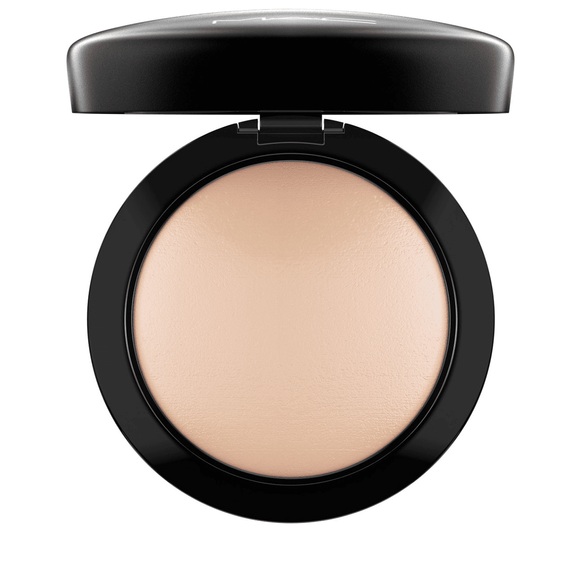 MAC Light Plus Mineralize Skinfinish Natural Puder 10g