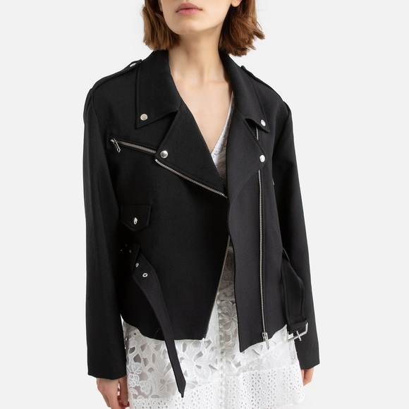Jacke mit Reissverschluss und Stufenkragen