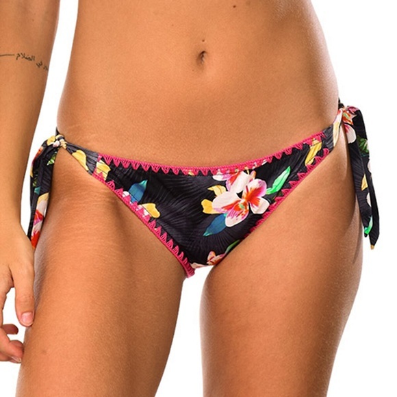 Bikini-Slip Dimka Mandalay