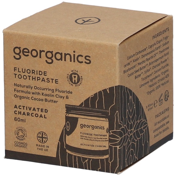 Georganics Zahnpasta mit Kalziumfluorid und Aktivkohle