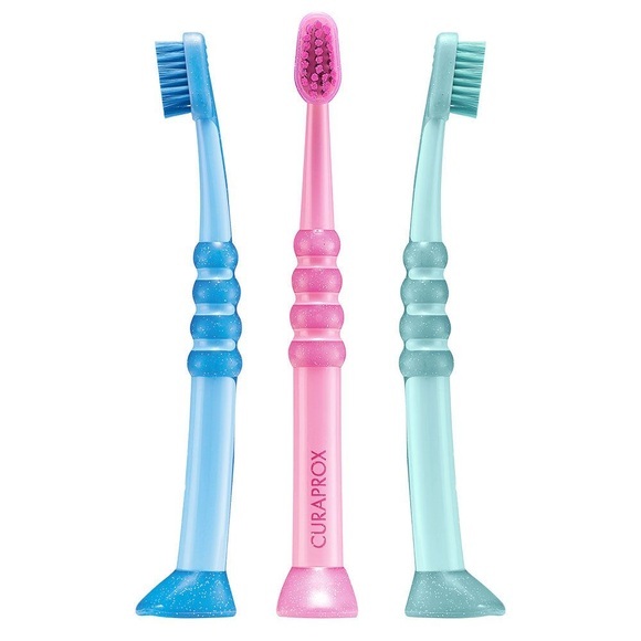 Curaprox Kinderzahnbürste Curakid CK 4260 super soft, Zahnbürste für Milchzähne, weiche Kinderzahnbürste, erste Zahnbürste für Kinder