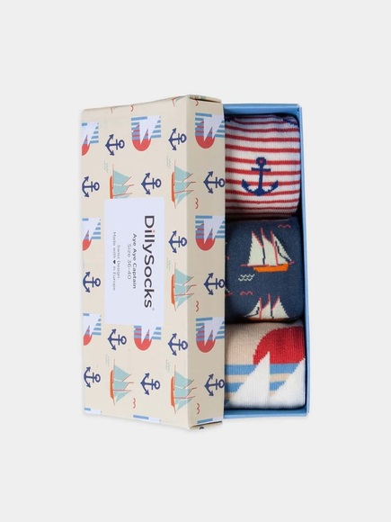 Aye, Aye, Captain! - 3er Pack Socken Geschenkbox mit Anker und Segelschiff Motiven - DillySocks