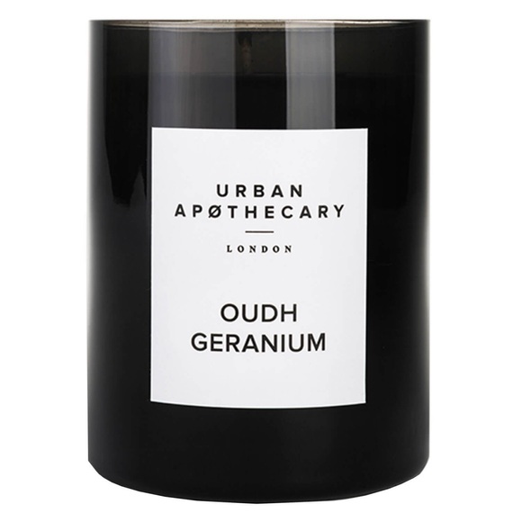 Urban Apothecary Oudh Geranium Kerze 300g