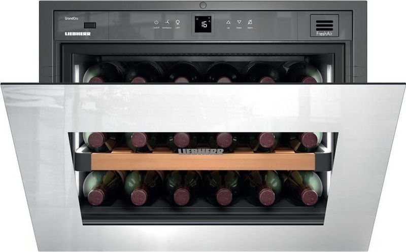 LIEBHERR Weinklimaschrank Einbau WKEgw 582