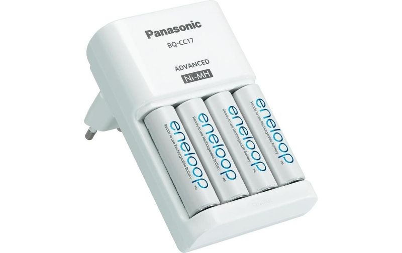 Panasonic Advanced BQ-CC17 + 4x eneloop AA Steckerladergerät NiMH Micro (AAA), Mignon (AA)