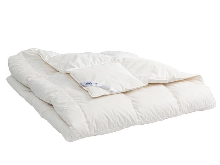 Duvet ALBIS SWISS PINE 200x210cm, gemässigt