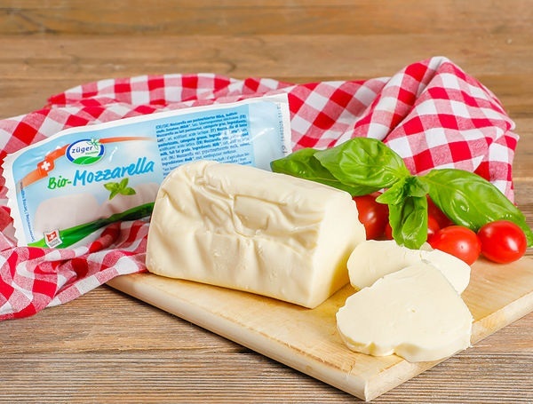 Bio Schweizer Mozzarella Stange, 300g