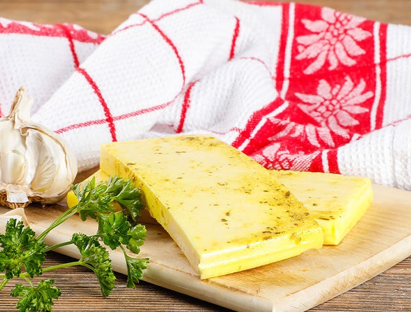 Grillkäse Knoblauch-Senf, 2 Stück, ca. 200g