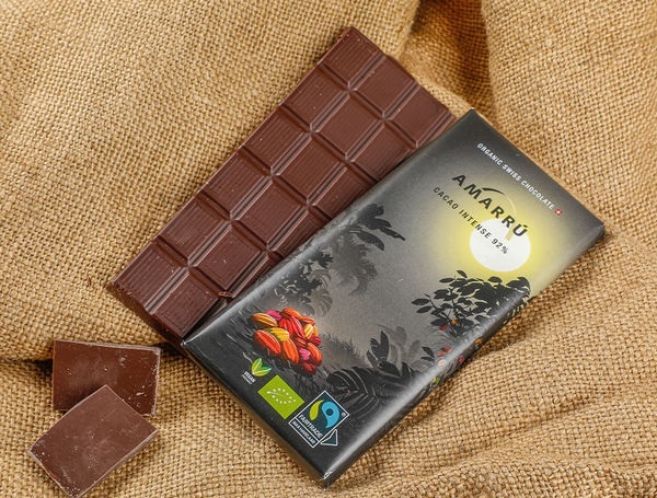 Bio AMARRÚ Dunkle Schoggi mit 92% Kakaogehalt, 80g