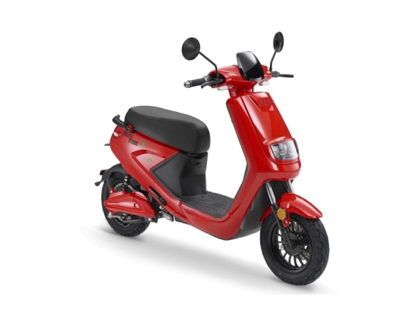 SPC XT2000 45km/h rot E-Roller Swiss Power Cruising